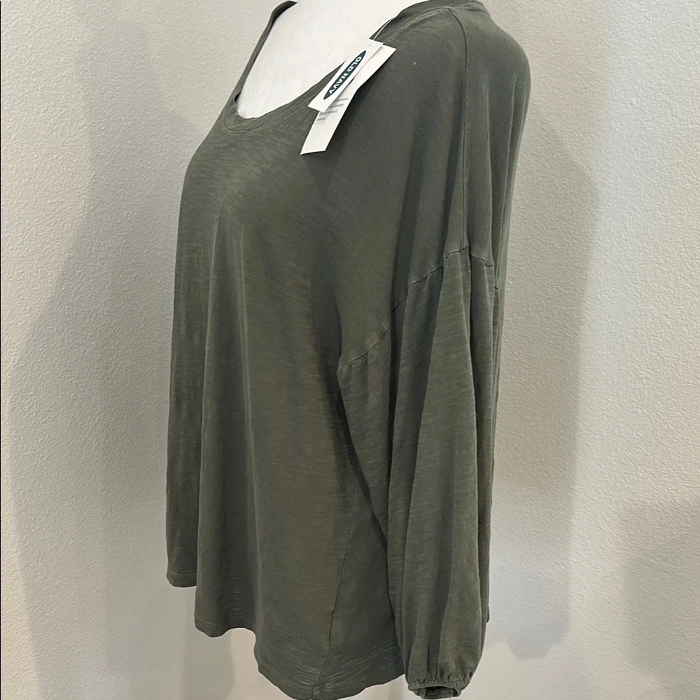 Old Navy Olive Women's Top - Picture 8 of 11